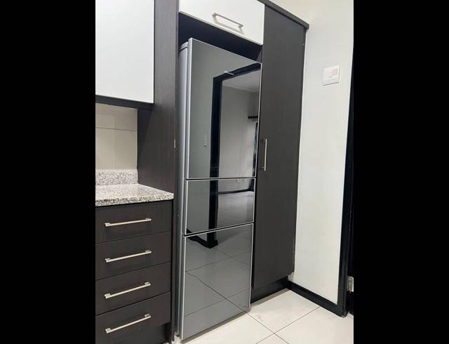 1 BEDROOM PROPERTY TO RENT IN UMHLANGA RIDGE